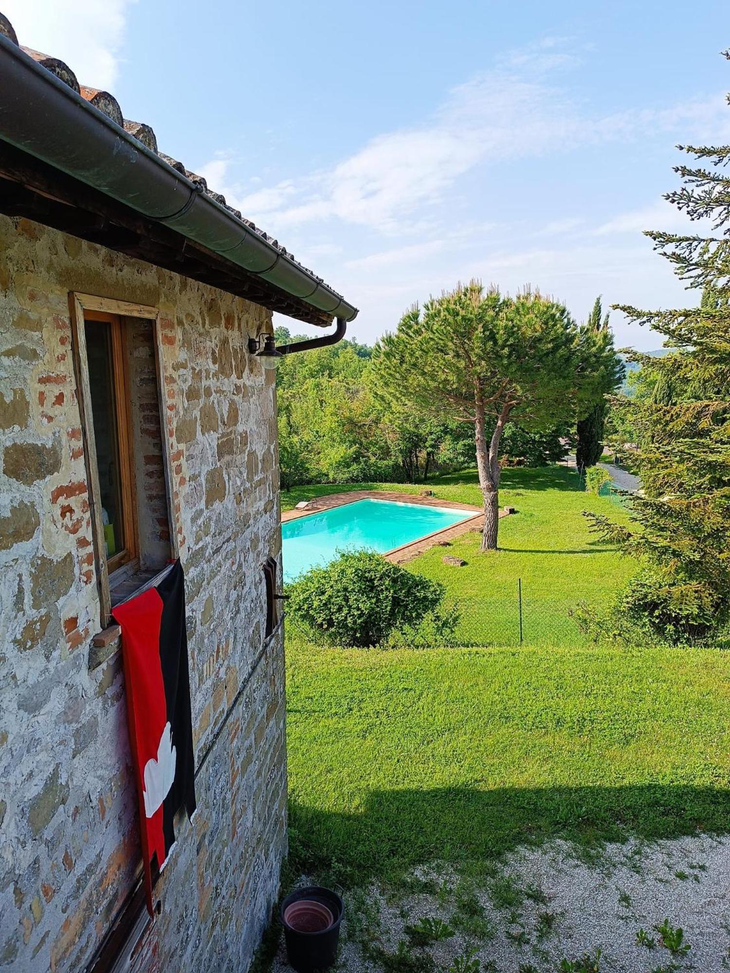 La Brocca Di Valdichiascio Villa Gubbio Luaran gambar