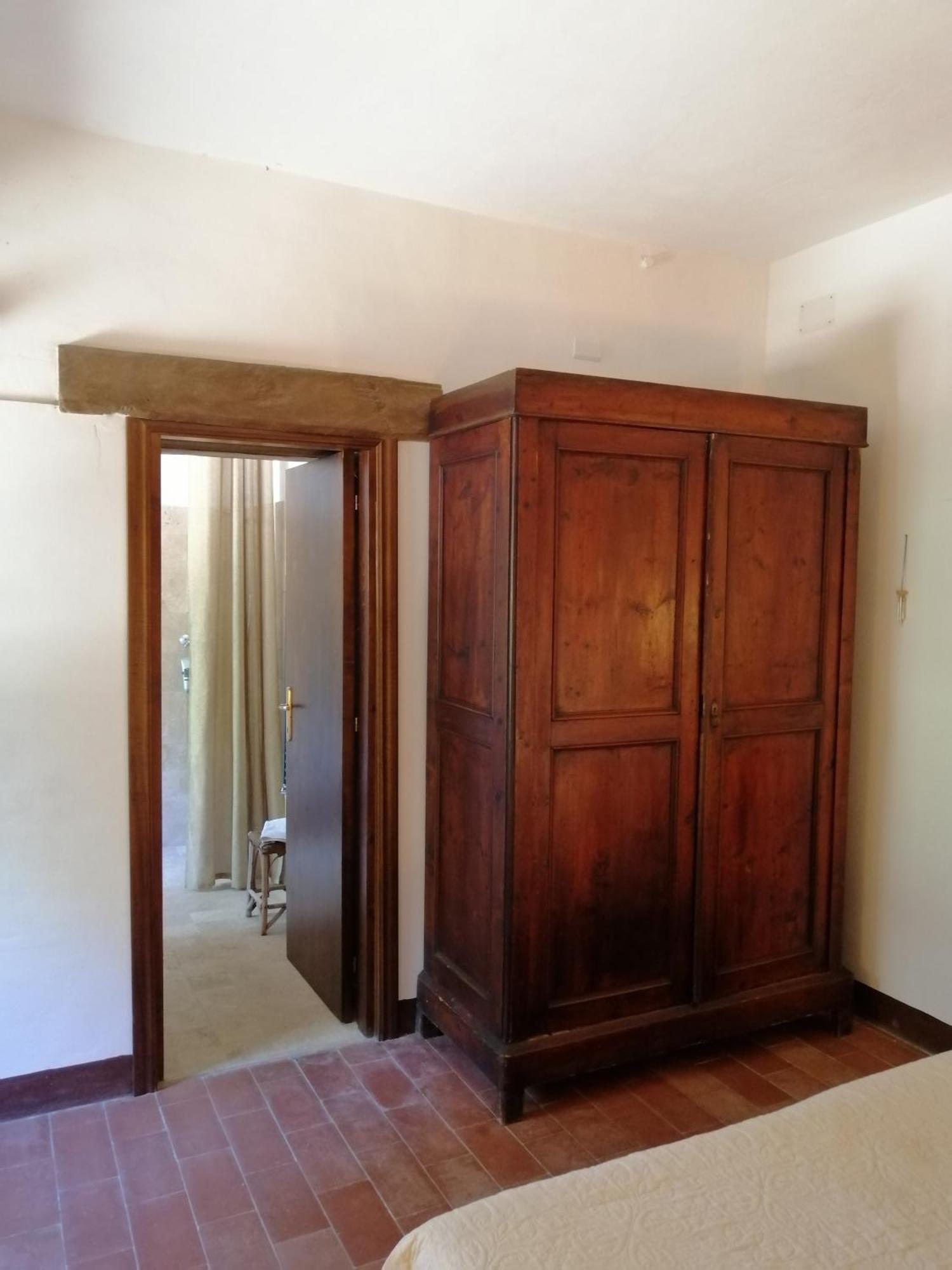 La Brocca Di Valdichiascio Villa Gubbio Bilik gambar