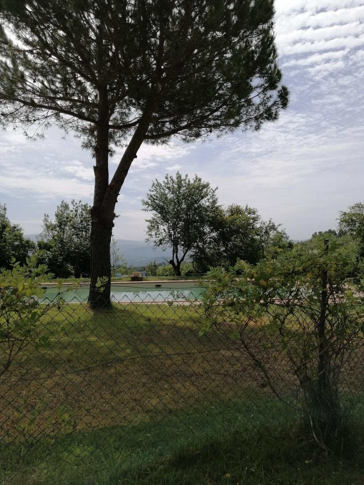 La Brocca Di Valdichiascio Villa Gubbio Bilik gambar